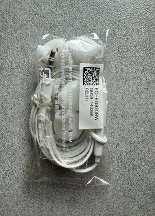 Écouteur Samsung blanc, merk: Samsung, staat: Nieuw met prijskaartje, € 10,00, € 11,20 inclusief Kopersbescherming Pro