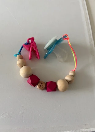 Attache tétine rose, marca: Rose, estado: Nuevo sin etiquetas, 10,00 €, 11,20 € Protección al comprador incluida