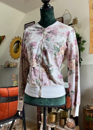 Bomber fleuri Made in Italy en coton, brand: COQUETTE, condizioni: Ottime, taglia: S / IT 40 / EU 36, €12.00, €13.30 include la Protezione acquisti