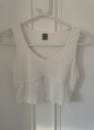 White top, brand: Shein, condition: New without tags, size: S / 36 / 8, €3.00, €3.85 includes Buyer Protection