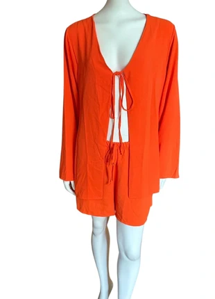 Chemisier Relaxed oversize et short orange Boohoo ensemble neuf 44, brand: Boohoo, condition: New with tags, size: XXL / 44 / 16, €12.00, €13.30 includes Buyer Protection