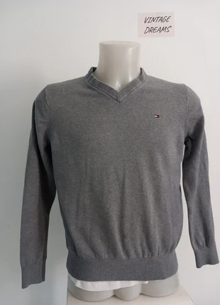 Pull Col V Tommy Hilfiger Gris Taille M      19110925, marque: Tommy Hilfiger, état: Bon état, taille: M, 12,00 €, 13,30 € Protection acheteurs (Pro) incluse