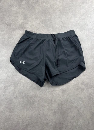 Short de sport running doublé noir Under Armour taille S femme loose fit - SHO0901, marke: Under Armour, zustand: Sehr gut, größe: S / 36 / 8, 11,99 €, 13,29 € beinhaltet Vinted-Käuferschutz Pro