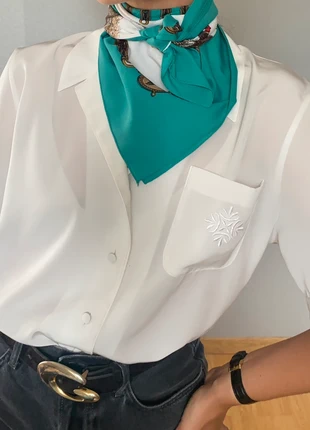 Foulard vintage, brand: Agora, condition: Very good, €10.00, €11.20 includes Buyer Protection Pro