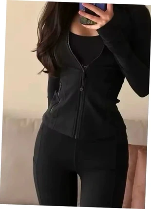 Veste sport noir pour femmes, brand: sans marque, condizioni: Nuovo senza cartellino, taglia: L / IT 44 / EU 40, €25.00, €26.95 include la Protezione acquisti