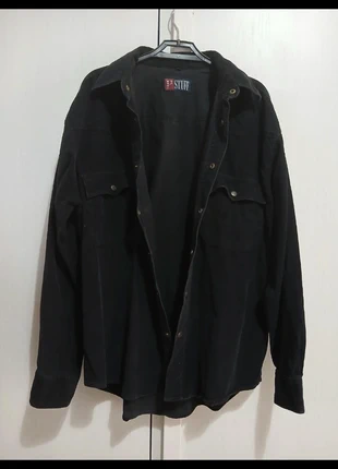 Camicia nera, marke: Alternative, zustand: Sehr gut, größe: L, 8,00 €, 9,10 € inklusive Vinted-Käuferschutz