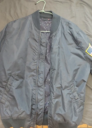 Bomber Alpha Industries NASA – Édition limitée doublure étoilée taille M  Unisexe, brand: Alpha Industries, condition: Very good, size: M, €50.00, €53.20 includes Buyer Protection