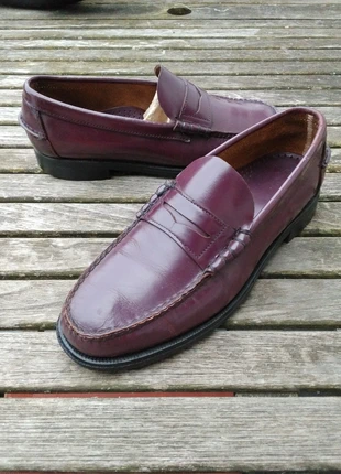Très jolie paire de mocassins sebago classic Dan t41.5 couleur cordo en cuir tbe, marque: Sebago, état: Très bon état, taille: 41,5, 85,00 €, 89,95 € Protection acheteurs incluse