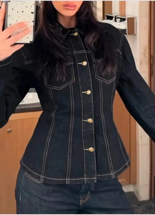Veste femme boutonné vintage rétro hiver printemps en jean noir  2000’ larges, marque: Vintage Dressing, état: Très bon état, taille: S / 36 / 8, 45,00 €, 47,95 € Protection acheteurs incluse