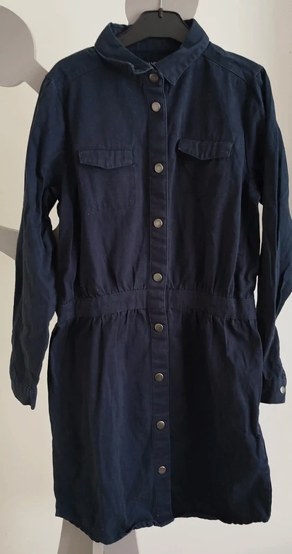 Robe en jean bleu marine manches longues Kiabi taille 12 ans - photo numéro 2