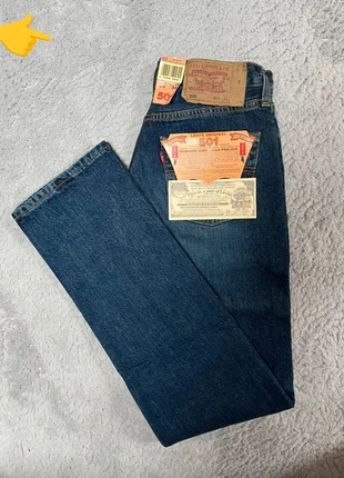 Jean Levi’s 501 USA Vintage 80s Neuf marine - Straight Fit - W29L34 (Taille comme W26/FR36), marke: Levi's, zustand: Neu, mit Etikett, größe: S / 36 / 8, 59,00 €, 62,65 € beinhaltet Vinted-Käuferschutz Pro