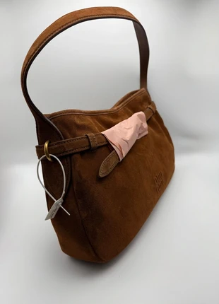 Borsa Aventure Miu Miu, marke: Miu Miu, zustand: Neu, mit Etikett, 1 450,00 €, 1 523,20 € inklusive Vinted-Käuferschutz