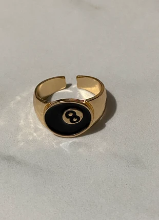 Bague 8 Ball Stüssy Dorée Y2K Boule de billard, marca: Stüssy, estado: Muito bom, tamanho: Ajustável, €15.00, €16.45 inclui Proteção do Comprador