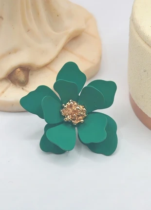 Boucles d'oreilles fleurs, merk: Tendance, staat: Nieuw met prijskaartje, € 7,50, € 8,58 inclusief Kopersbescherming Pro