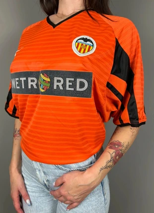 Maillot Nike extérieur Valencia CF 2001/2002 XL M1400, marque: Nike, état: Bon état, taille: XL, 63,00 €, 66,85 € Protection acheteurs (Pro) incluse