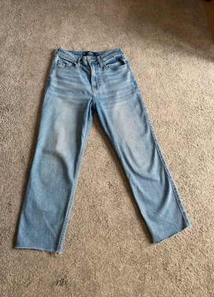 Straight Leg Jeans, brand: Hollister, condition: Very good, size: XS / UK 4-6, £8.00, £9.10 includes Buyer Protection