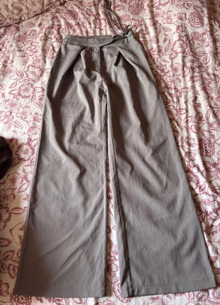 Pantalon léger, marque: Shein, état: Neuf sans étiquette, taille: XS / 34 / 6, 2,00 €, 2,80 € Protection acheteurs incluse