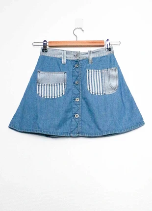 90s blue mini skirt | Jupe courte boutonnée avec rayures, marque: Vintage, état: Très bon état, taille: XS / 34 / 6, 12,00 €, 13,30 € Protection acheteurs (Pro) incluse