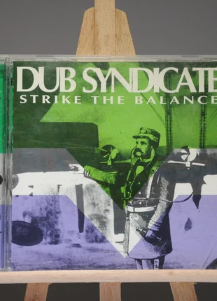 CD Dub Syndicate "Strike The Balance", zustand: Sehr gut, 7,50 €, 8,58 € beinhaltet Vinted-Käuferschutz Pro