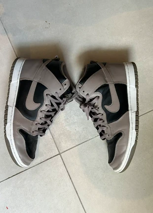 nike dunk high, marque: Nike, état: Très bon état, taille: 40, 25,00 €, 26,95 € Protection acheteurs incluse