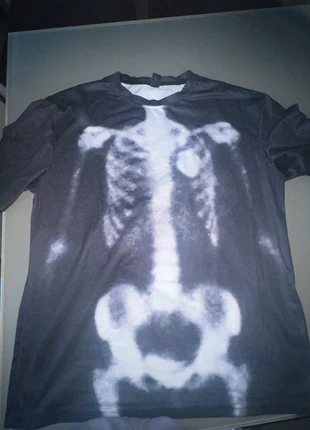 Maglia scheletro nera, marque: Shein, état: Très bon état, taille: S / 36 / 8, 1,00 €, 1,75 € Protection acheteurs incluse