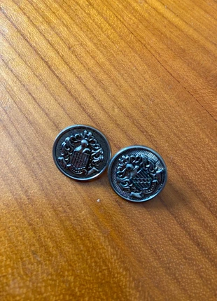 Boutons, état: Très bon état, 1,50 €, 2,28 € Protection acheteurs incluse