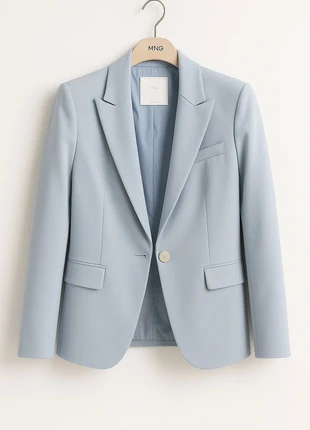 Americana blazer MNG color azul pastel elegante y minimalista, brand: Mango, condizioni: Nuovo senza cartellino, taglia: S / IT 40 / EU 36, €30.00, €32.20 include la Protezione acquisti