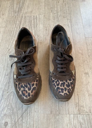 Basket marron imprimé leopard Blu velvet, marca: Blue Velvet, estado: Muito bom, tamanho: 38, €22.00, €23.80 inclui Proteção do Comprador