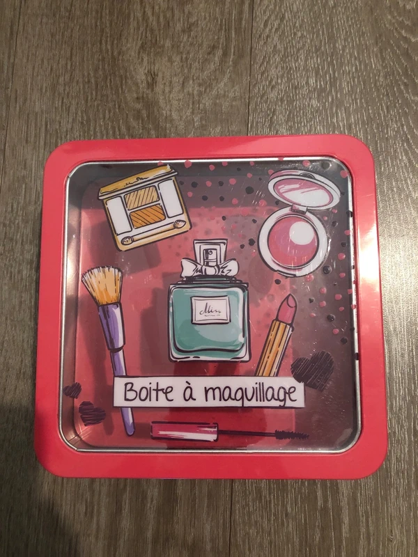 Boîte métal à maquillage excellent état
