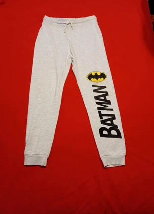 Calças de fato de treino de criança Batman TAM 9/10 140 cm, marca: Batman, estado: Bom, tamanho: 10 anos / 140 cm, €2.00, €2.80 inclui Proteção do Comprador