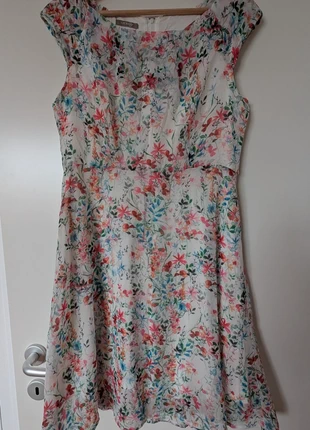 Floral Sleeveless Dress – Light & Flowy – Perfect for Summer, marque: ORSAY, état: Très bon état, taille: M / 38 / 10, 6,00 €, 7,00 € Protection acheteurs incluse