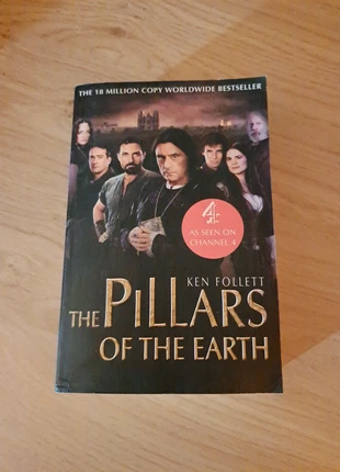 The pillars of the earth by Ken Follett. Englisch, staat: Heel goed, € 2,00, € 2,80 inclusief Kopersbescherming