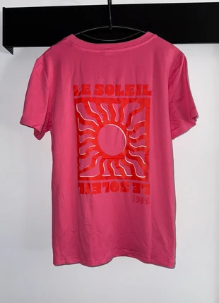 🌞T-shirt rose graphique "Le Soleil"🌞, estado: Novo sem etiquetas, tamanho: M / 38 / 10, €16.00, €17.50 inclui Proteção do Comprador