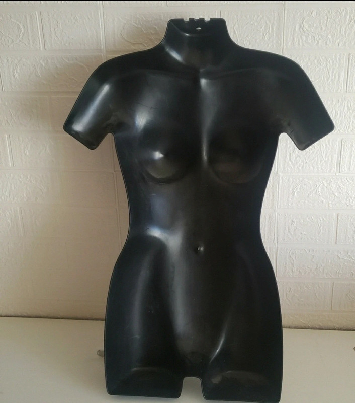 Buste femme - photo numéro 2