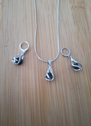 Parure forme goutte d'eau Pierre noir collier boucles d'oreilles argent 925, marca: Bijoux, estado: Muy bueno, 18,00 €, 19,60 € Protección al comprador incluida
