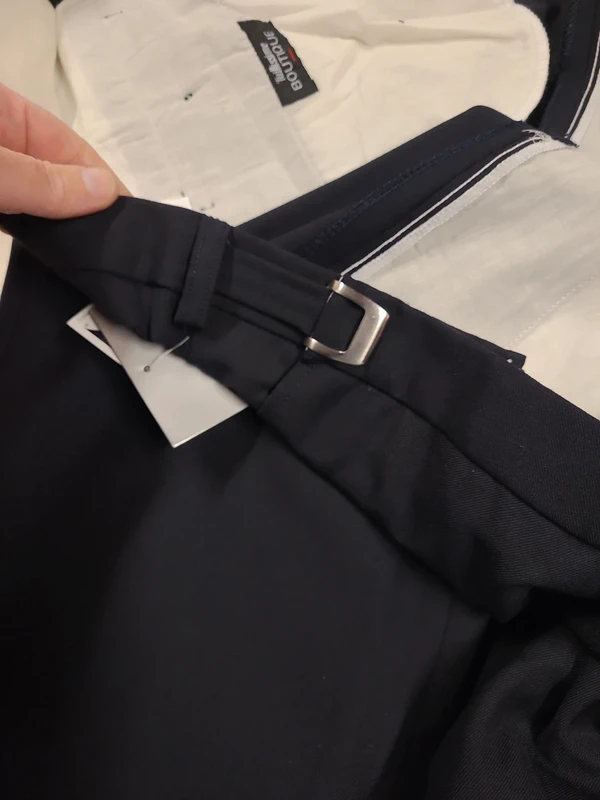 Lot de 2 pantalons taille 72 - photo numéro 4