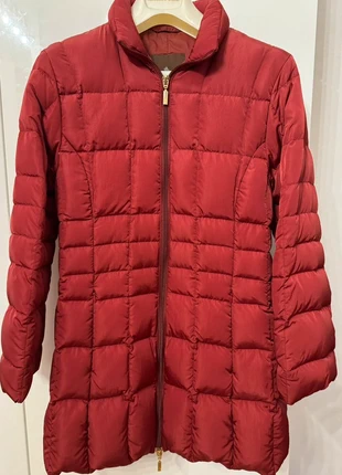Piumino Moncler rosso Borgogna, marca: Moncler, estado: Novo sem etiquetas, tamanho: S / 36 / 8, €120.00, €126.70 inclui Proteção do Comprador