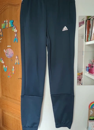 💙 Pantalón chándal hombre Adidas Talla S ó 36-38, marque: adidas, état: Très bon état, taille: S, 14,00 €, 15,40 € Protection acheteurs incluse