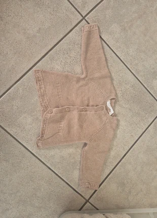 Gebreid vestje uniseks, marque: Mayoral, état: Neuf sans étiquette, taille: 3-6 mois / 62 cm, 2,50 €, 3,33 € Protection acheteurs incluse