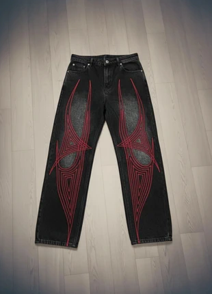 Vintage Jean Baggy Noir Délavé Imprimé Tribal Rouge, brand: Vintage Dressing, condition: Very good, size: M, €64.90, €68.85 includes Buyer Protection
