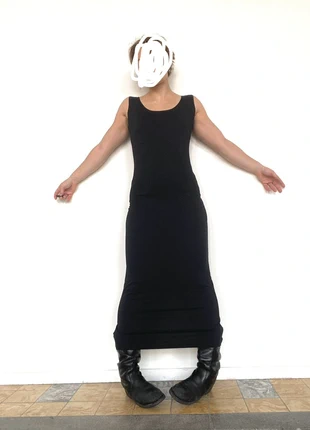 Long black dress with slit, marque: passport, état: Très bon état, taille: M / 38 / 10, 10,00 €, 11,20 € Protection acheteurs incluse