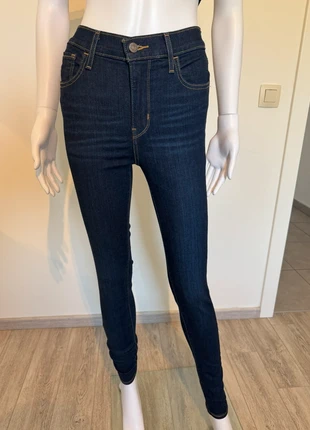 Jean taille haute Levi's Skinny - Bleu foncé - Taille W26 L32, marque: Levi's, état: Neuf sans étiquette, taille: Autre, 11,00 €, 12,25 € Protection acheteurs incluse