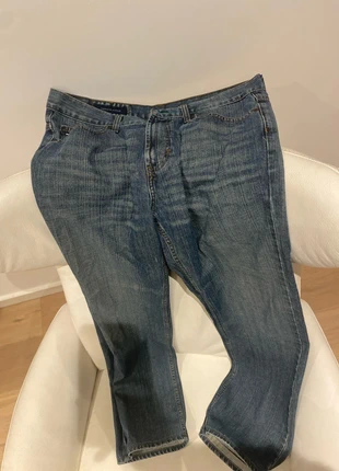 Vintage Tommy Hilfiger Jeans W33 L34 - Mid Wash, Shaded, Straight Fit, Y2K, merk: Tommy Hilfiger, staat: Heel goed, maat: L, € 23,00, € 24,85 inclusief Kopersbescherming
