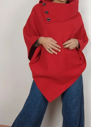 Cape rouge laine vintage 70s 80s 90s taille XS, merk: Vintage, staat: Heel goed, maat: XS / 34 / 6, € 27,00, € 29,05 inclusief Kopersbescherming Pro