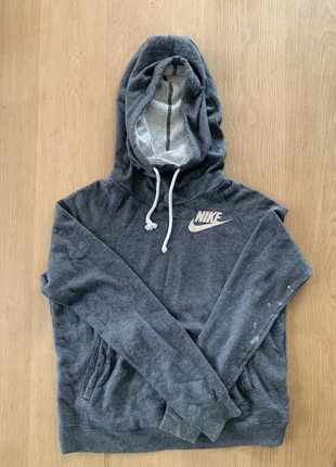 Pull Nike Taille M, marque: Nike, état: Bon état, taille: M, 3,00 €, 3,85 € Protection acheteurs incluse