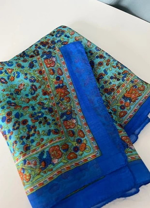 Foulard en soie, marque: aucune marque, état: Neuf sans étiquette, 11,50 €, 12,78 € Protection acheteurs incluse