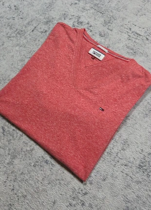 🔴 T-shirt Hilfiger Denim Rouge Col V L Vintage, brand: Hilfiger Denim, condizioni: Ottime, taglia: L, €19.95, €21.65 include la Protezione acquisti Pro