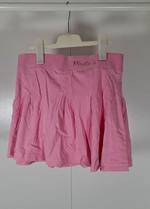 Jupe courte rose Pirate’s - Taille 134/140 - neuf, marque: Pirates, état: Neuf sans étiquette, taille: 9 ans / 134 cm, 4,50 €, 5,43 € Protection acheteurs incluse