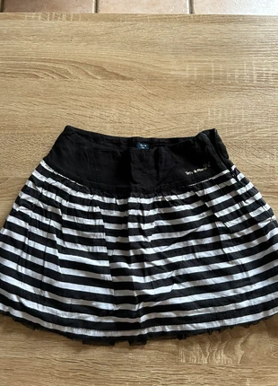 Jupe terre de marins, merk: Terre de Marins, staat: Heel goed, maat: 5 jaar / 110 cm, € 3,00, € 3,85 inclusief Kopersbescherming