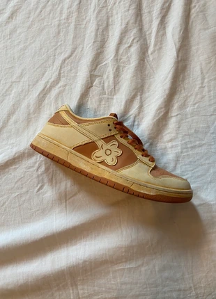 Dunk flower instincts, marca: Flower Instincts, estado: Nuevo con etiquetas, tamaño: 42, 70,00 €, 74,20 € Protección al comprador incluida